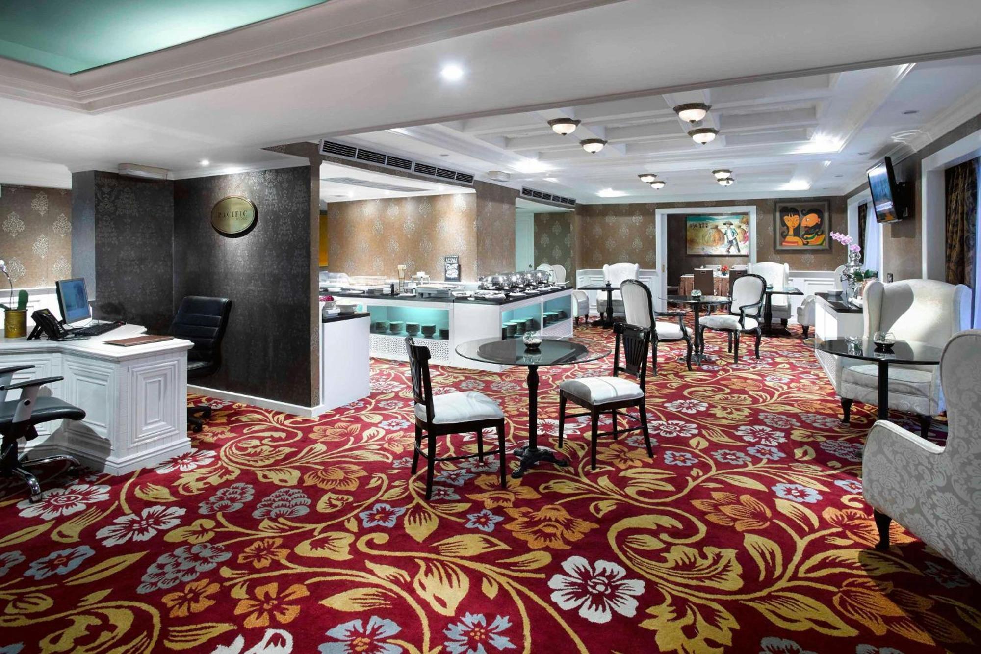 Sari Pacific Hotel