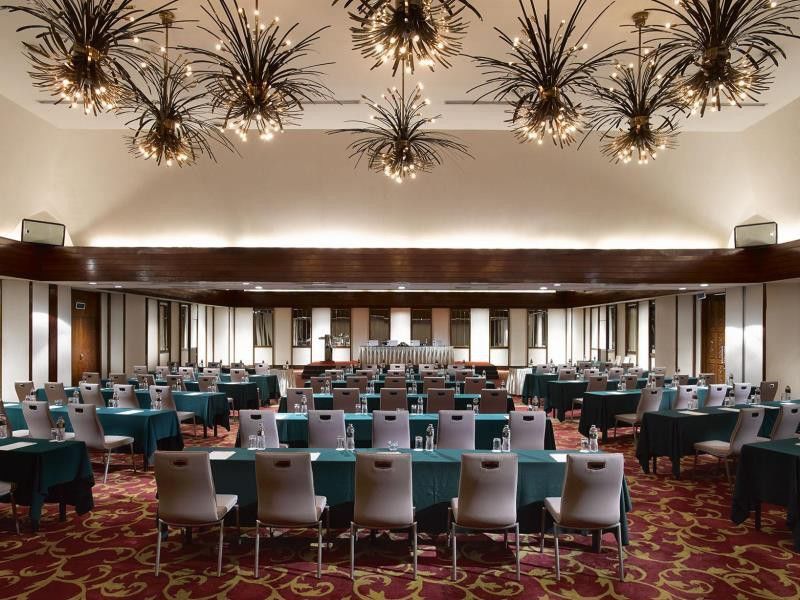 Hotel Sari Pacific 5*